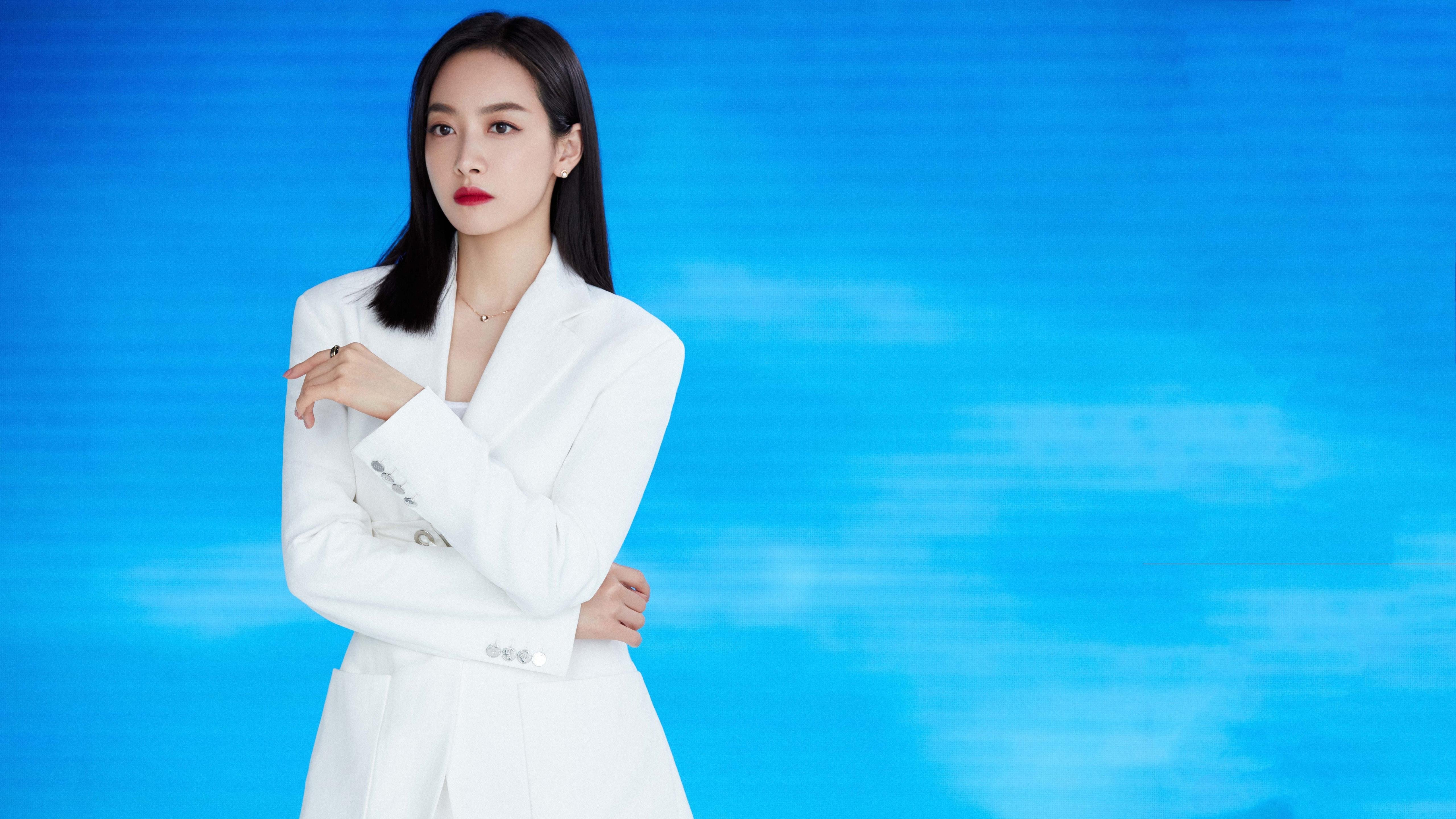 王座与荆棘，世界排名争夺战之夜，詹姆斯以攻防统治重定义伟大