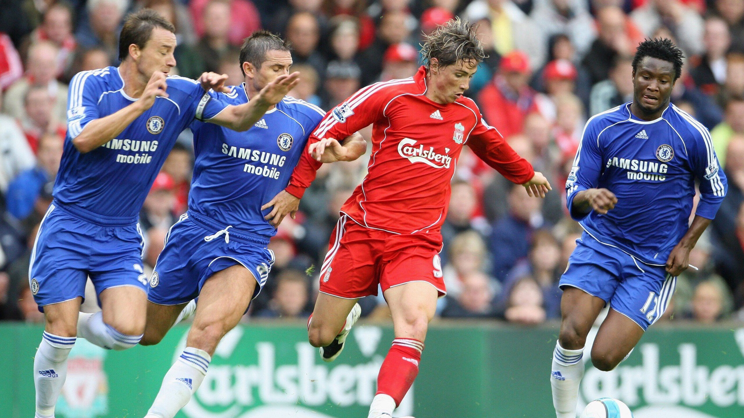 爱游戏大厅-双重球场，当欧冠呐喊见证小贾伦的篮球里程碑