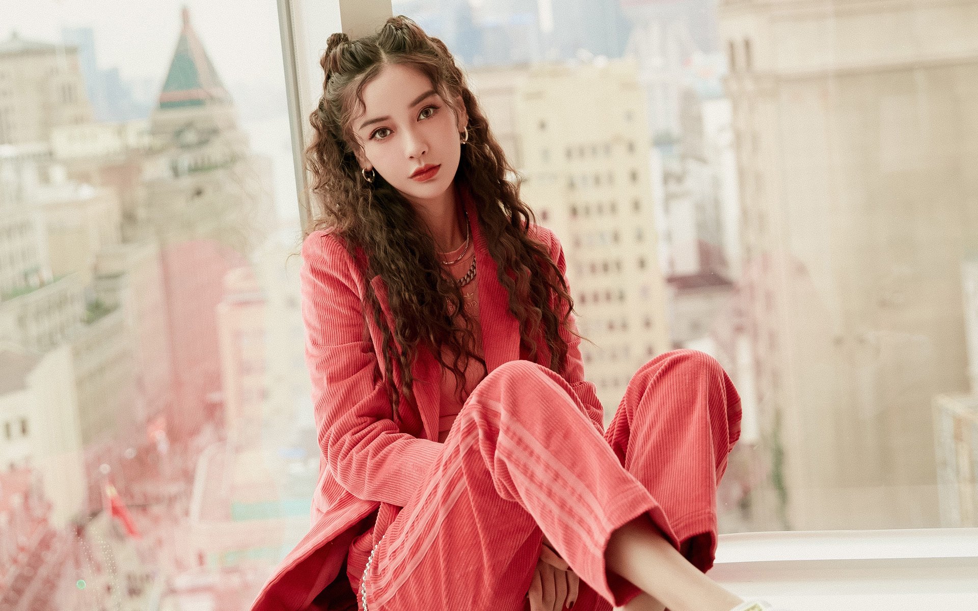 狙击与接管,足球世界的两副面孔—冷枪与宿命对决中的制胜哲学