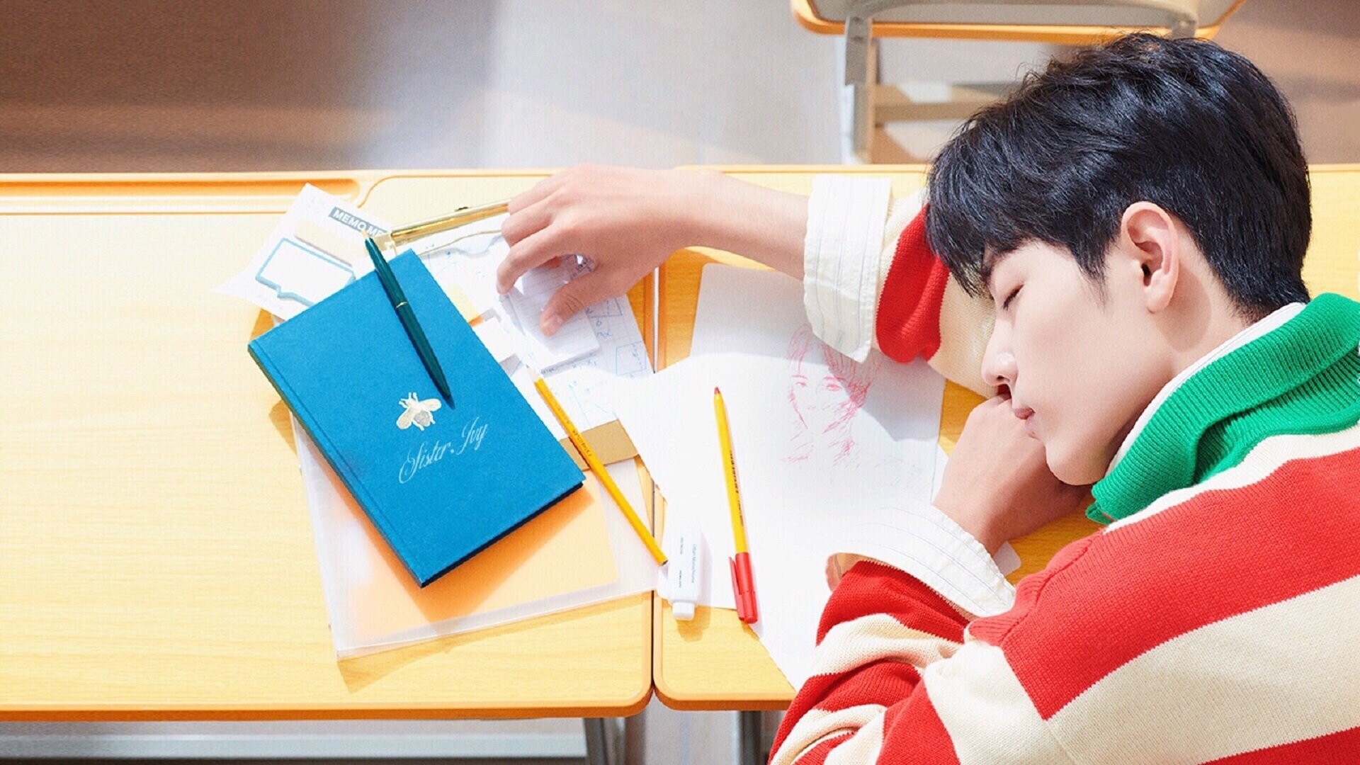 亚洲齿轮的降维打击，李刚仁如何以古典中场艺术，带动突尼斯在足球荒漠战胜美国