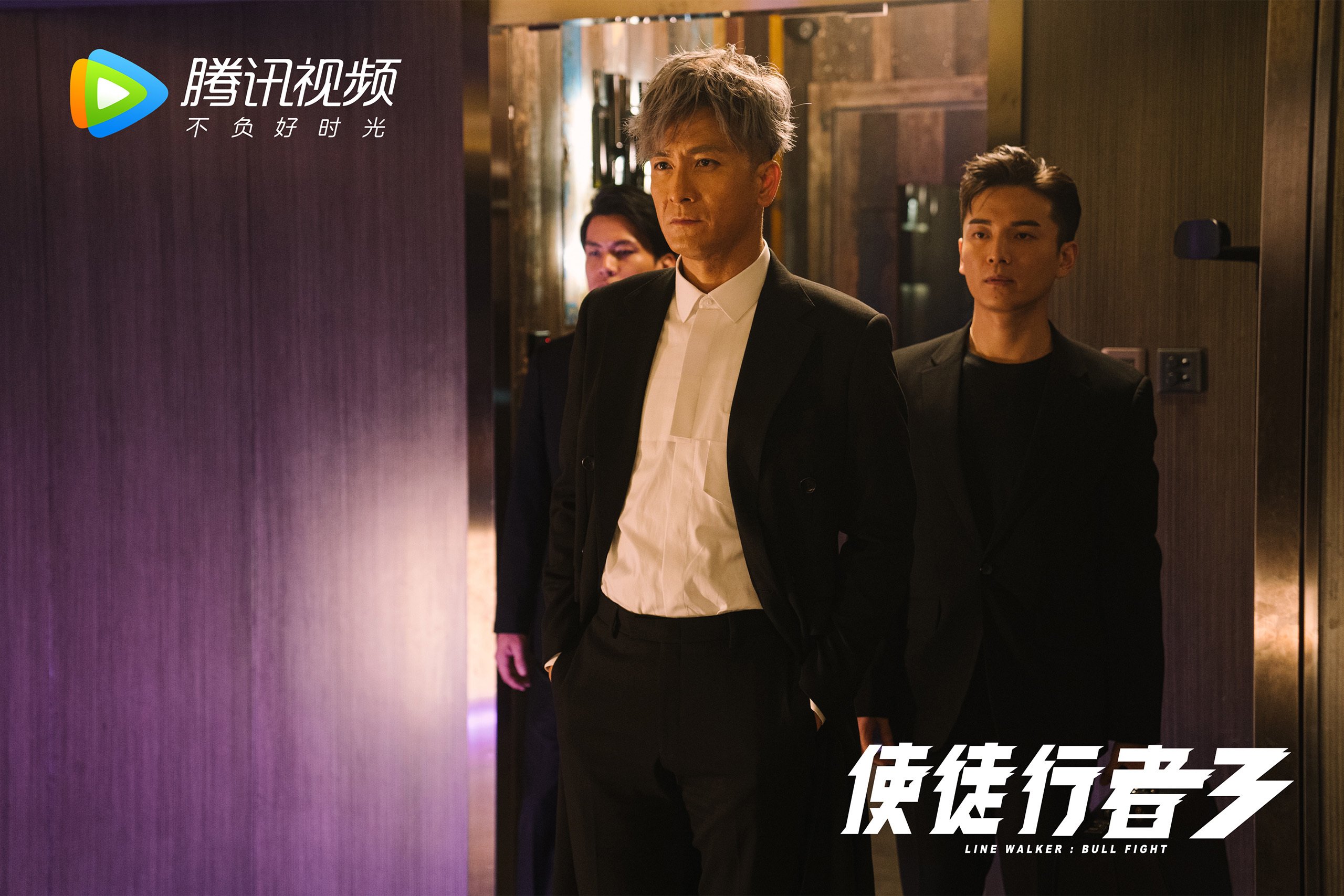 季后赛双线告捷,快船强势碾压鹈鹕,约基奇西决关键战化身主宰