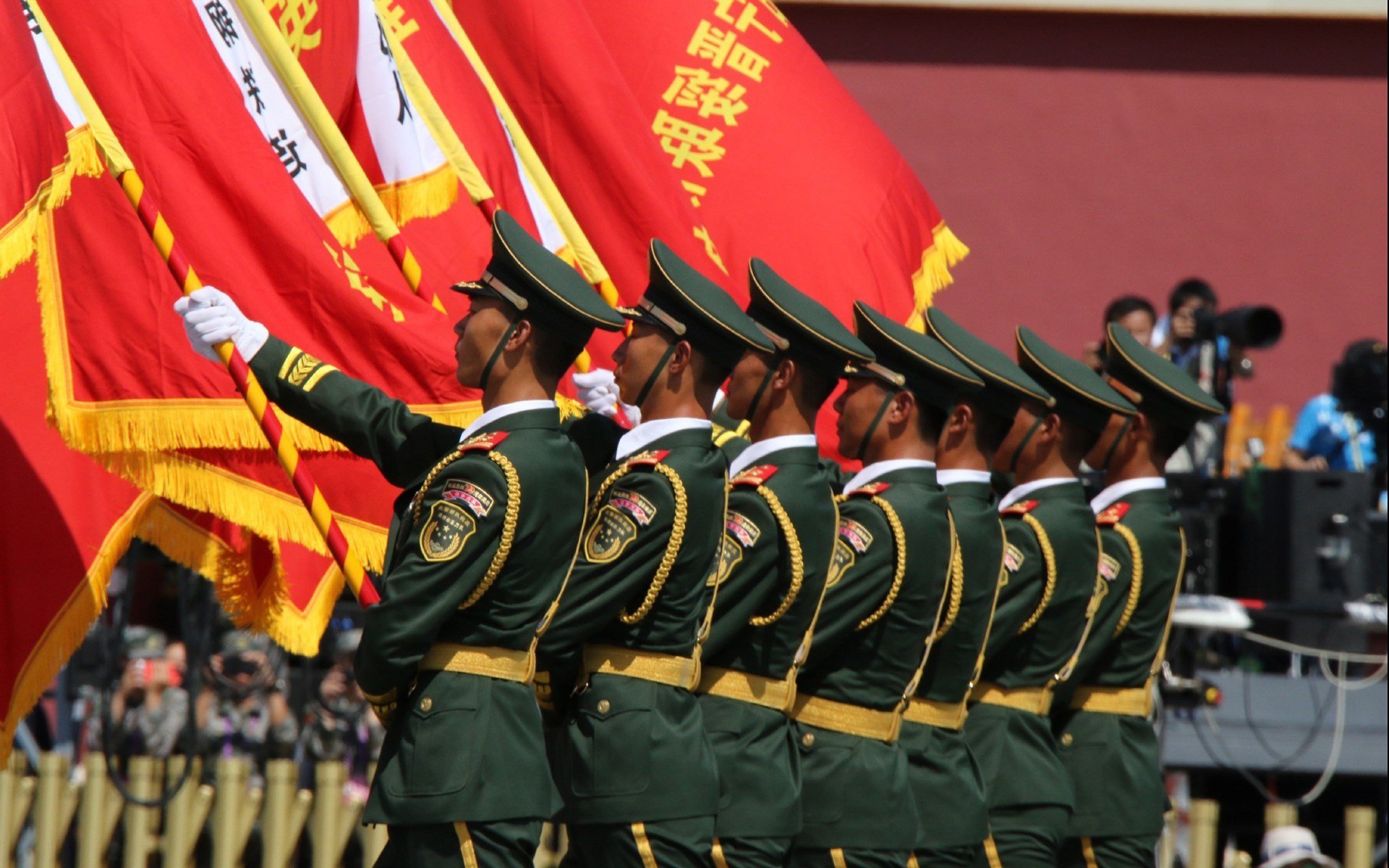 致命一击与波斯铁骑,2026世界杯B组,伊朗如何用凌厉攻势击碎波兰防线